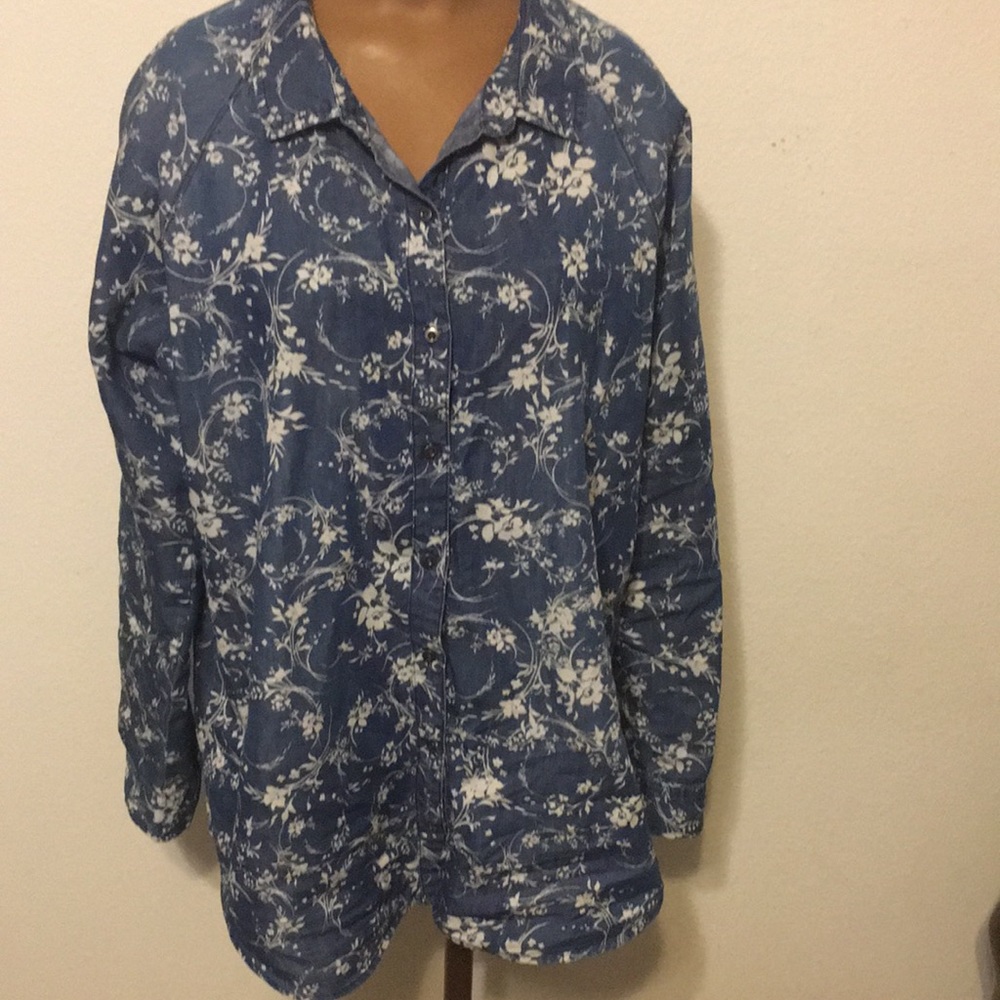 Missy Steffie Bandolino Lightweight Jean Shirt L